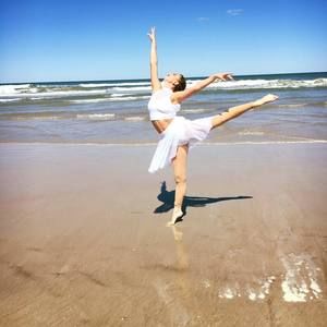 Meet your Posher, Abby